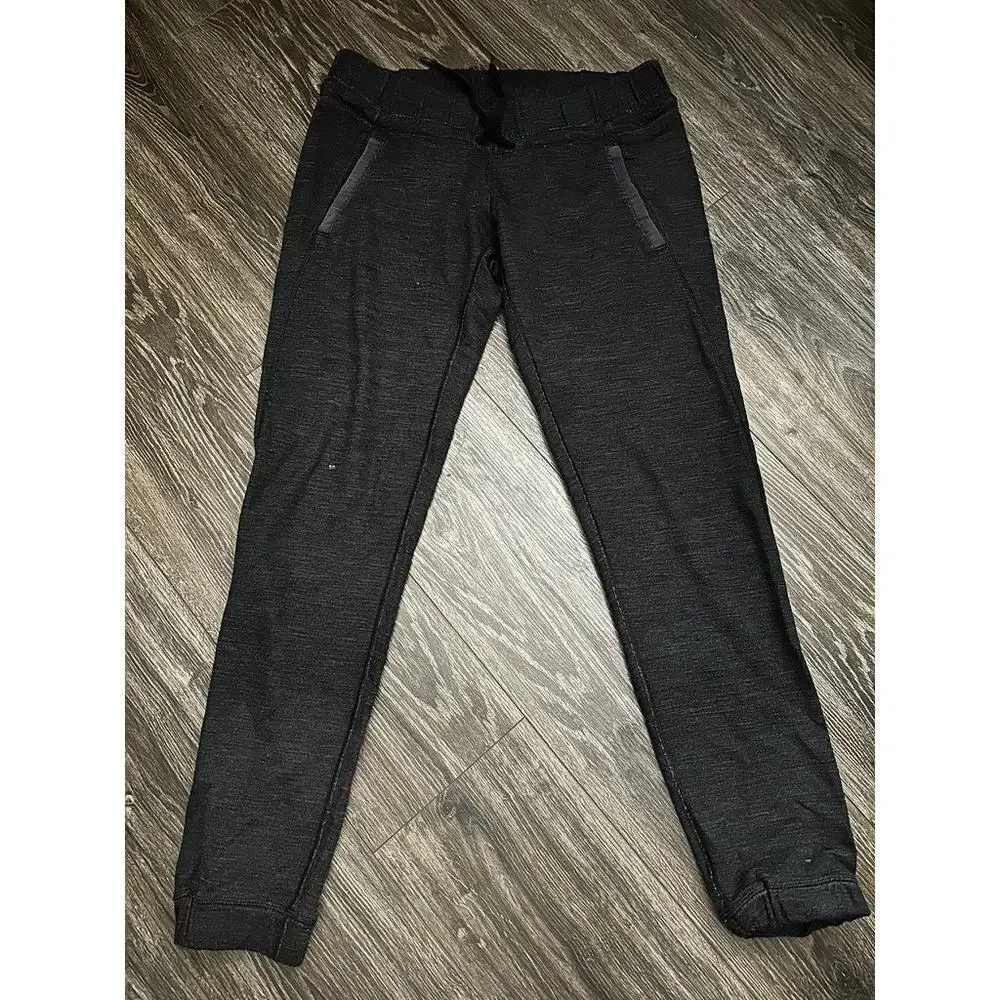 Lululemon Womens Sattva Pant size 10 Black